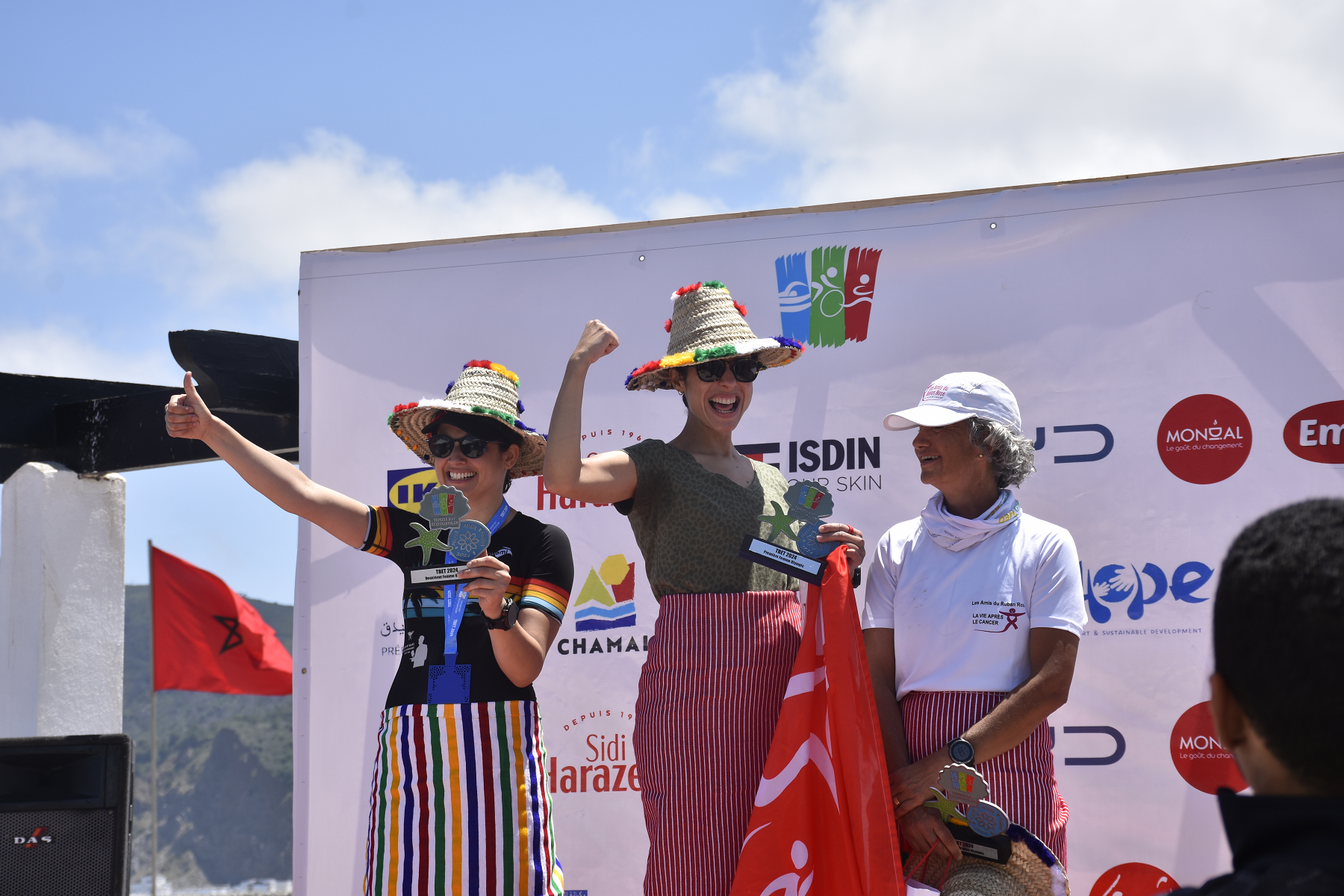 ORT : PODIUM « M» FEMMES  : IKRAM FAIT UN EXPLOIT ET REMPORTE LA COURSE M DU TAMUDA BAY ECO TRIATHLON
